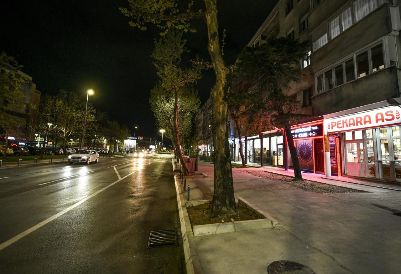 Apartman Centar 2 Podgorica Buitenkant foto